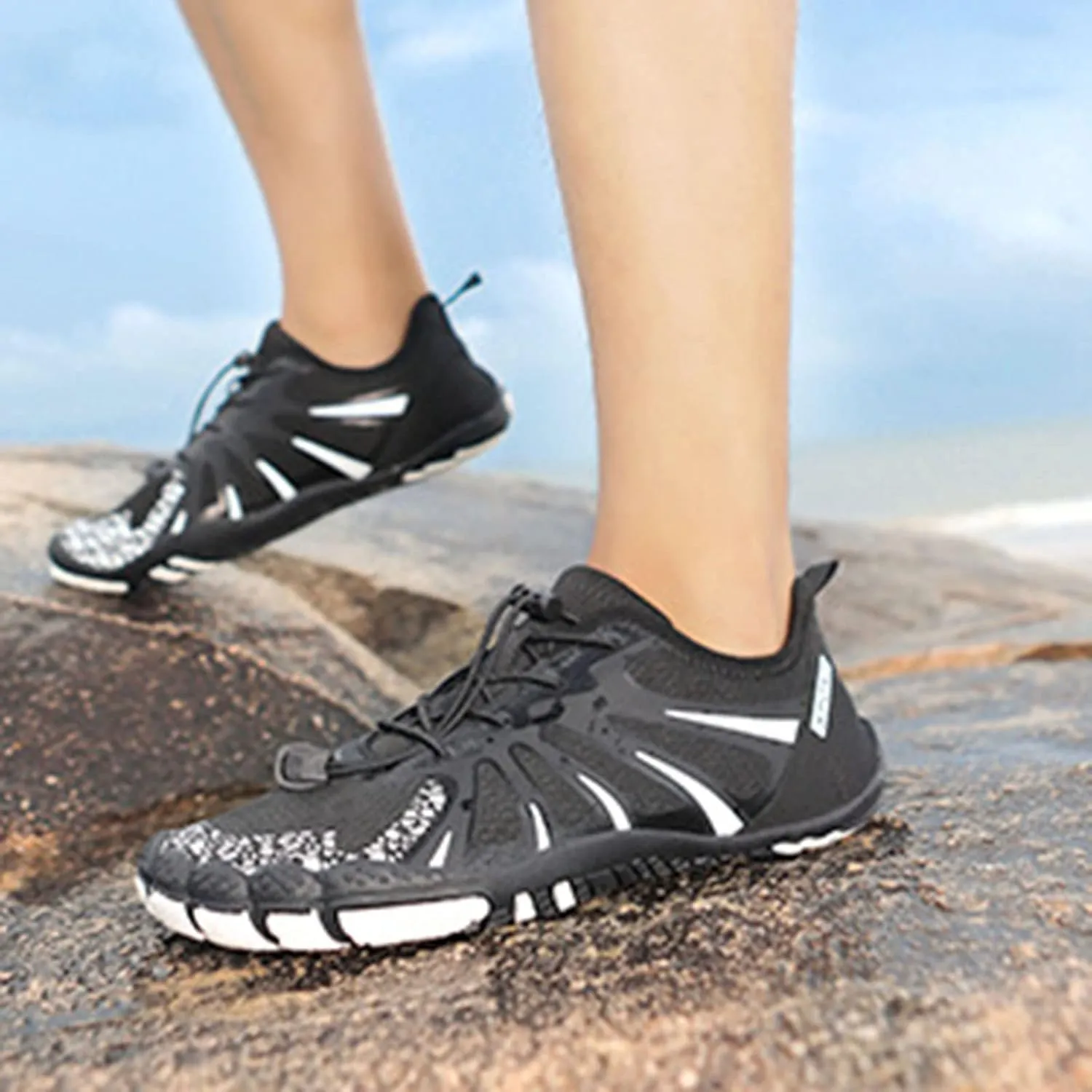 Quick Drying Wading Shoes for Men Fashion Breathable Swimming Shoes Lightweight Beach Sports Kayaking Shoe